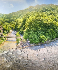 ���Ҽ��羰��ʤ����ʮ��ˮ�֣�ϡ�е�ǳˮ�㳡