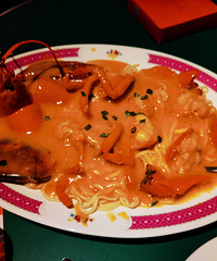 [��ʳ]Ϊ�˳Զ�Ư�����Ĵ��ۣ��Ϻ�һ¥һ�����ʽ����