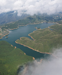 ȫ������У�һ���ɾ���һ���ź�