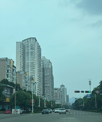 ��̨ͬʱ�ڽ���Ľֵ��Աȣ����̫������