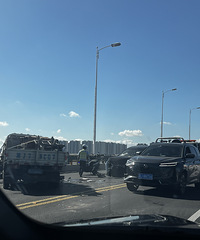 �ոգ��������������³���ǰ���೵��ײ