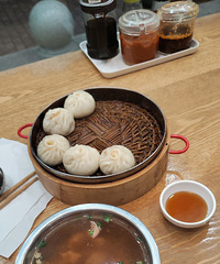 ��ҹС�����������߰��궼���ˣ����伦������óԵģ�