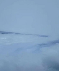 �ոգ���һ��̨�����ɣ�һ�ɻ����������ɳ�����ۣ�������