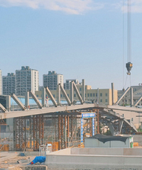 ���￪����