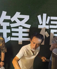 �����򡰼��Ÿ硱�����й˿��Ŷ�3Сʱ�����£�ÿ���޹�2��