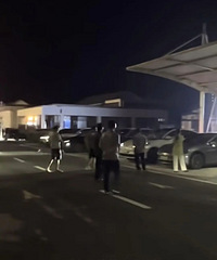 �������·���׮��ʼ�Ŷӽкţ��г����ŵ�49��