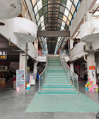 ����ڵ������̹���˺��٣����־������������ķ���