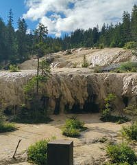 ���ɳؾ��������̵㰢���ݻ��ڶ���������Ʊ�ľ���֮��