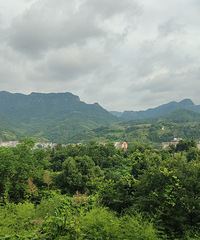 [����]����ԭҰ�ϣ�ɹ����ĳ���Ҳ��һ��׳��ɽˮͼ