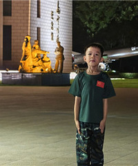 ����ɢ����һ��ɽ�����