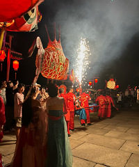 һҹ������