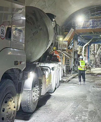 �ܳ�2.6ǧ�ף���ͨ��