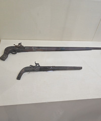 [����]��һ�˺�ɫ֮�ã����Ի����Կ���һЩ�ϼһ�