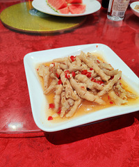 [��ʳ]�Ը�����ϯ��һ��320��Ǯ����β˻��У�æ�ų�