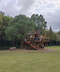 ����ɽ��԰����������������ɽ������һ·�羰��������Ҳ����