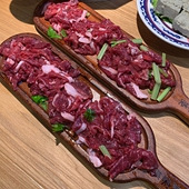 ���ţ��ͦ���ʵ�