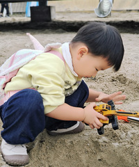 ͼ��ݱߵ�С��԰���޴����Լ���С���ӿ����Լ���һ����