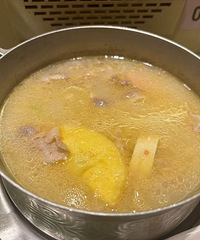 ���������µľٸ߸ߣ������������β���