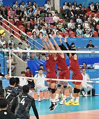 ̨��С������²������Ӱأ�ȫ�˻��ڣ�