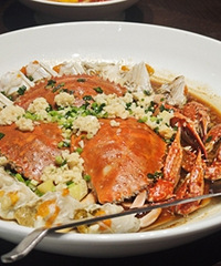 ��С�ݵĺ��ʻ��������˾�200����