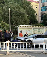 ��������·��ײ��