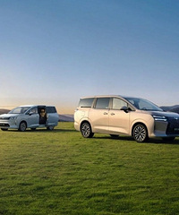 ��10��MPV�г�