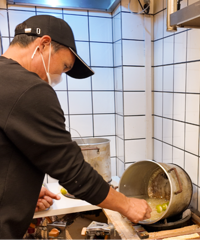 00��ɽ��С���һ����Ƥ���Ǻ�«���˽���