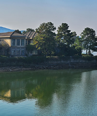 ���������ɽ��������˵�ɫ�壬����ʤ�գ�