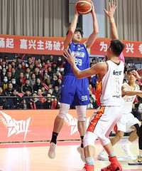 81:79��̨�����������ٴ�սʤ���˶�