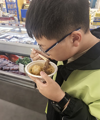 ����ԳԻᣬ�����⣬Ϻ�����������ӣ���˿����Ы��