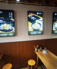 �Ű�������˿�ʹ�Բ