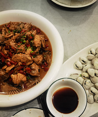 ҹ������㣬���ݣ�����Ӵ�Բ��С��������һ��