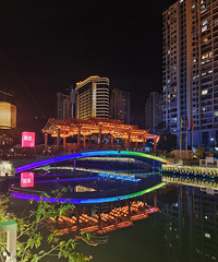 �ٺӱ��ϵ�ҹ����ͦƯ����