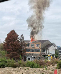 ���ע����𣬸ո�̨������һ�����