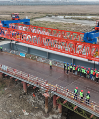 ̨����½�������ۺ���ͷ������Ŀ��ת���ϲ�����ṹʩ���׶�