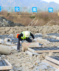 ̨�ݴ��Ժ׮��ʩ��Բ�����