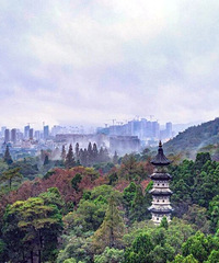 ����23ʱ02�֣�̨����ʽӭ������