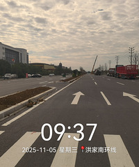 һ��ɽ���·����������·�� ����·�ϱ���ͨ���Ӷ�ͨ������