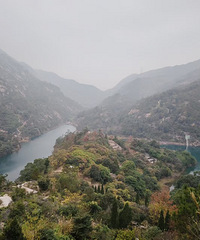 ˫�����Ͽ�ȴ�Խ��һ��������ˬ�ġ�Ұ�����Ҿ֡�