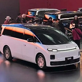 ����D99����