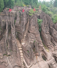 ������ʹ�԰��ʯ�֣�������ɽ�ĳ�ɫ�ؾ�