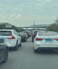 һ��ɽ������������ﶼ�³�ʲô����