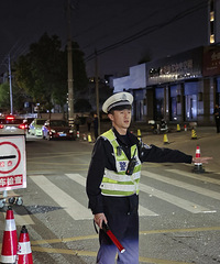 �ع⣡Ԫ���ڼ��ٺ�12�˱��飬�����Ĵ����