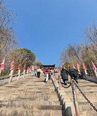 �ٺ�һ���Σ����ϳ��ǡ��н��š�����