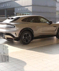 YU7�³�δ���꣬����ʹ򲻿�������Ҫ�˳���С�׻�Ӧ