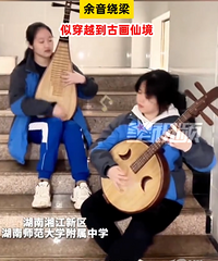 ����Ů������������������Ż�