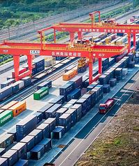 ̨��·����2025��GDP��������840��Ԫ