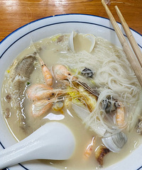 �������������25Ԫһ�ݣ����������Ĳ�����������ʮԪ