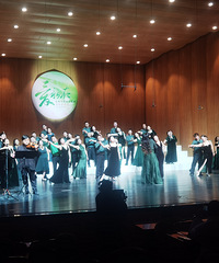 ���޿��˳��ϳ����ֻᣬ̨���н�ʦ�ϳ��Ż����ݳ����������ܾ���