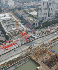 ����վ�ⶥ��̨��S2���׸����³�վ����